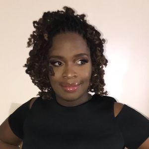 Meet your Posher, Crystal